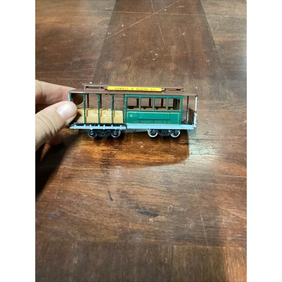 2 Classic Street Cars - Desire Trolley & San Francisco Cable Car - Picture 12 of 15